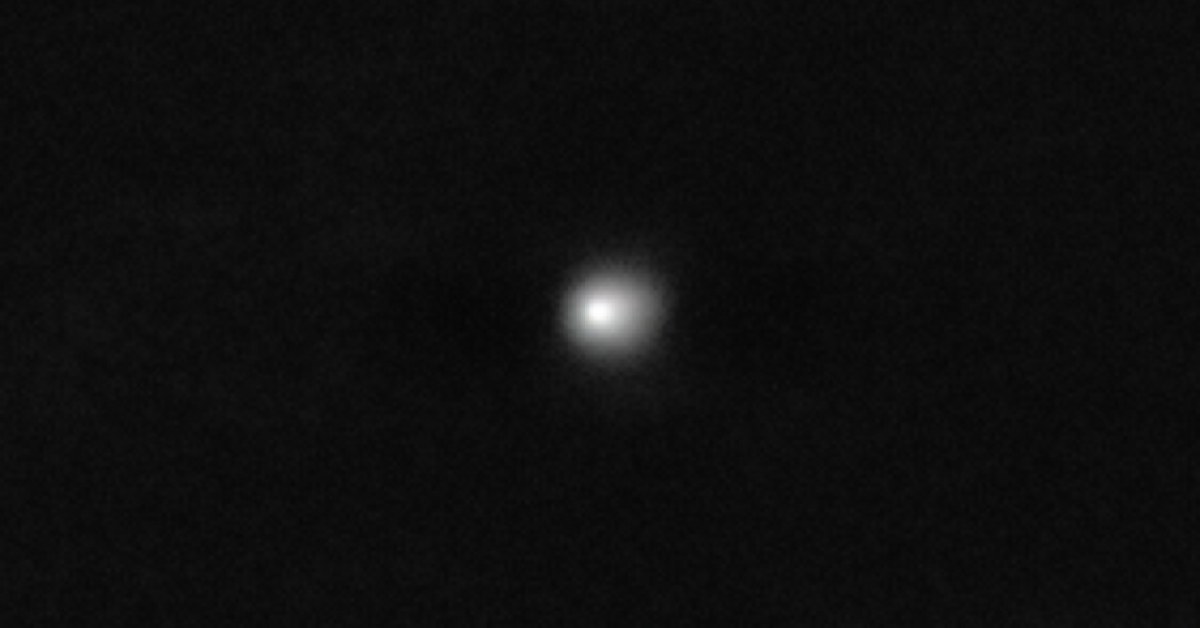 Imagem astronômica do cometa interestelar 3I/ATLAS, o terceiro objeto de origem interestelar já confirmado a cruzar o Sistema Solar
